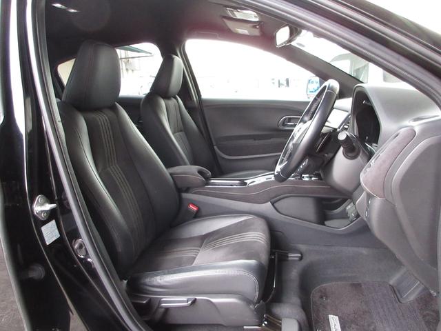 ヴェゼル ＲＳ・ホンダセンシング　純正８インチメモリーナビＢｌｕｅｔｏｏｔｈドラレコＥＴＣＲカメラワンオーナー　盗難防止　バックモニター　１オーナー　サイドエアバック　スマ－トキ－　シートヒータ　ＬＥＤライト　地デジＴＶ　整備記録簿（15枚目）