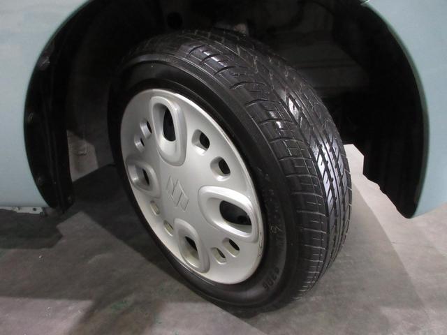 タイヤはヨコハマＳ３０６５分山程度・２０２３年製が付いています。他にも見たいところ、知りたいことなどございましたらお気軽にお問い合わせくださいませ。専門スタッフが丁寧にお答えいたします。