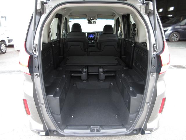 内装、外装、エンジンルームの隅ずみまでクリーニングを実施してお渡しします！プロが仕上げをしましたからピッカピカですよ〜！点検整備もきっちり実施いたします。