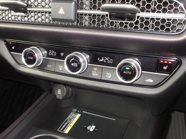 ＺＲ－Ｖ ｅ：ＨＥＶＺ　禁煙車　ワンオーナー　点検パック当社実施済み　４ＷＤ　コネクトディスプレイ　Ｂｌｕｅｔｏｏｔｈ　ＵＳＢ　フルセグ　リアカメラ　ＥＴＣ２．０　純正前後ドラレコ　本革シート　ＬＥＤ　パドルシフト　Ｐシート（21枚目）