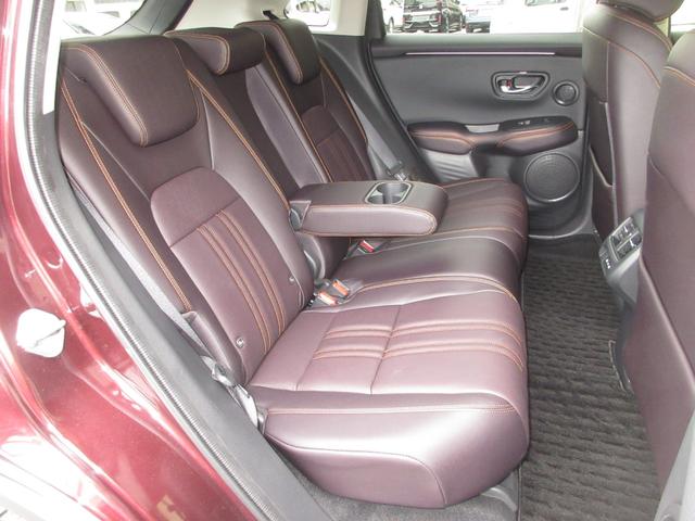 ＺＲ－Ｖ ｅ：ＨＥＶＺ　禁煙車　ワンオーナー　点検パック当社実施済み　４ＷＤ　コネクトディスプレイ　Ｂｌｕｅｔｏｏｔｈ　ＵＳＢ　フルセグ　リアカメラ　ＥＴＣ２．０　純正前後ドラレコ　本革シート　ＬＥＤ　パドルシフト　Ｐシート（25枚目）