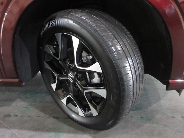 ＺＲ－Ｖ ｅ：ＨＥＶＺ　禁煙車　ワンオーナー　点検パック当社実施済み　４ＷＤ　コネクトディスプレイ　Ｂｌｕｅｔｏｏｔｈ　ＵＳＢ　フルセグ　リアカメラ　ＥＴＣ２．０　純正前後ドラレコ　本革シート　ＬＥＤ　パドルシフト　Ｐシート（29枚目）