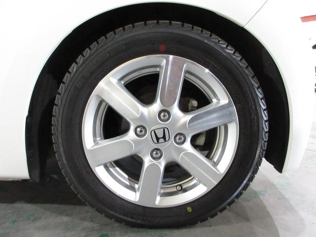 Ｎ－ＯＮＥ プレミアムツアラー・Ｌパッケージ　／ワンオーナー／禁煙車／オーディオレス／純正アルミホイール／スタッドレスタイヤ装着／社外マフラー／ローダウン／サイドカーテンエアバッグ／ディスチャージヘッドライト／スマートキー／フォグランプ／ＡＢＳ／（19枚目）