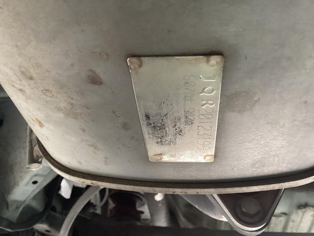 Ｎ－ＯＮＥ プレミアムツアラー・Ｌパッケージ　／ワンオーナー／禁煙車／オーディオレス／純正アルミホイール／スタッドレスタイヤ装着／社外マフラー／ローダウン／サイドカーテンエアバッグ／ディスチャージヘッドライト／スマートキー／フォグランプ／ＡＢＳ／（20枚目）