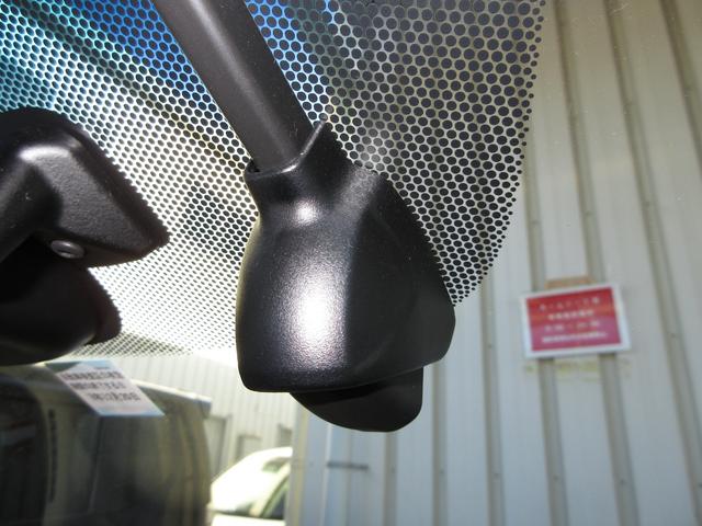 フリード Ｇ　ホンダセンシング純正９インチメモリーナビＢｌｕｅｔｏｏｔｈドラレコＥＴＣＲカメラワンオーナー　ＡＵＴＯライト　Ａクルーズ　記録簿　３列シート　カーテンエアバック　ＬＥＤヘッドライト　パワーウインドウ（4枚目）