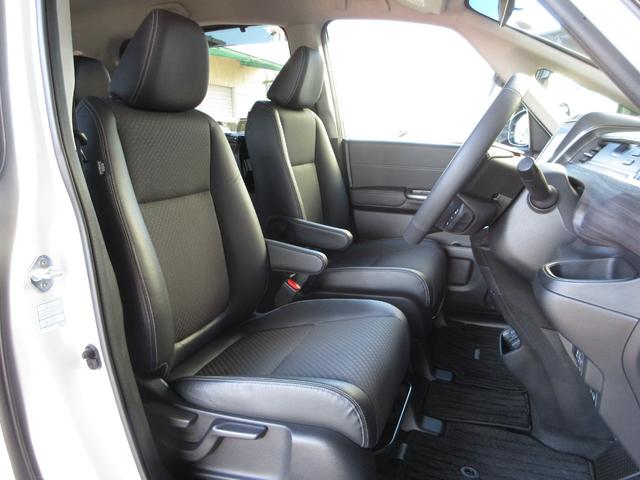 フリード Ｇ　ホンダセンシング純正９インチメモリーナビＢｌｕｅｔｏｏｔｈドラレコＥＴＣＲカメラワンオーナー　ＡＵＴＯライト　Ａクルーズ　記録簿　３列シート　カーテンエアバック　ＬＥＤヘッドライト　パワーウインドウ（14枚目）