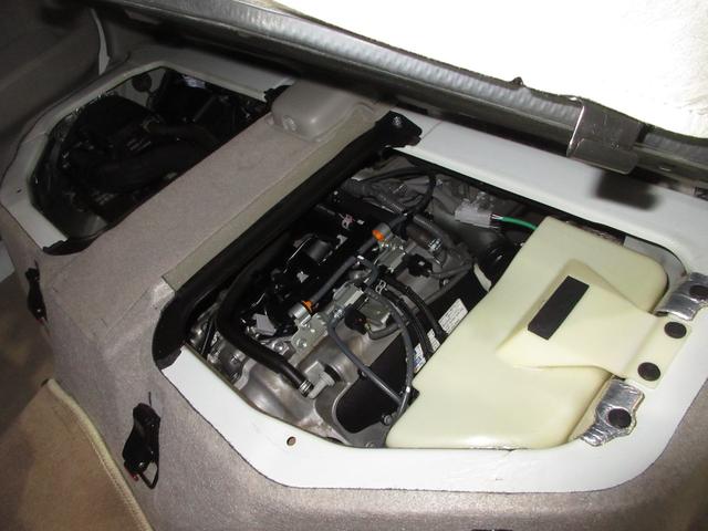 エブリイワゴン ＰＺターボ　パイオニアメモリーナビＢｌｕｅｔｏｏｔｈＥＴＣＲカメラワンオーナー　Ｄカメラブレーキサポート　リアコーナーセンサー　助手席エアバック　運転席エアバック　セキュリティ　ＴＢ　ＤＶＤ再生　１オーナー　ＰＳ（3枚目）