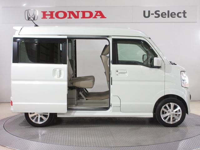 エブリイワゴン ＰＺターボ　パイオニアメモリーナビＢｌｕｅｔｏｏｔｈＥＴＣＲカメラワンオーナー　Ｄカメラブレーキサポート　リアコーナーセンサー　助手席エアバック　運転席エアバック　セキュリティ　ＴＢ　ＤＶＤ再生　１オーナー　ＰＳ（6枚目）