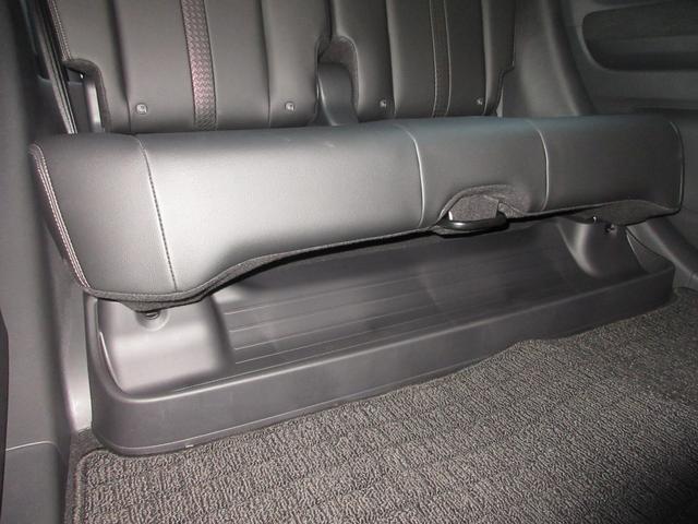 Ｎ－ＷＧＮカスタム Ｌ・ターボ　禁煙車ホンダセンシング純正９インチメモリーナビＢｌｕｅｔｏｏｔｈドラレコＥＴＣＲカメラワンオーナー　衝突被害軽減装置　ＬＥＤランプ　ワンオーナー車　クリアランスソナー　Ｂカメ　サイドエアバック　イモビ（20枚目）