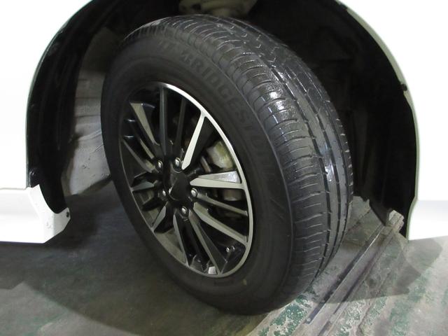 フリード モデューロXホンダセンシング 純正9インチメモリーナビBluetoothETCRカメラ 後カメラ イモビ オートクルーズ 記録簿 スマキー LEDライト DVD再生 サイドエアバッグ PS エアバッグ フルセグ ABS 3列シート(20枚目)