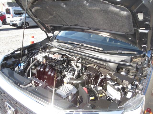 ＷＲ－Ｖ Ｚ＋　禁煙車ホンダセンシング純正９インチメモリーナビＢｌｕｅｔｏｏｔｈドラレコＥＴＣＲカメラワンオーナー　クリソナ　追突軽減ブレーキ　フルセグテレビ　サイドエアバッグ　ＵＳＢ　盗難防止システム　Ｂカメラ（3枚目）