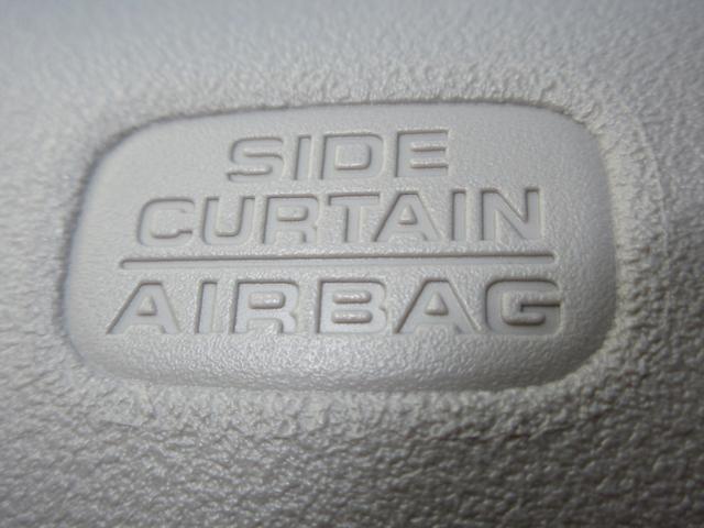 ＷＲ－Ｖ Ｚ＋　禁煙車ホンダセンシング純正９インチメモリーナビＢｌｕｅｔｏｏｔｈドラレコＥＴＣＲカメラワンオーナー　クリソナ　追突軽減ブレーキ　フルセグテレビ　サイドエアバッグ　ＵＳＢ　盗難防止システム　Ｂカメラ（13枚目）