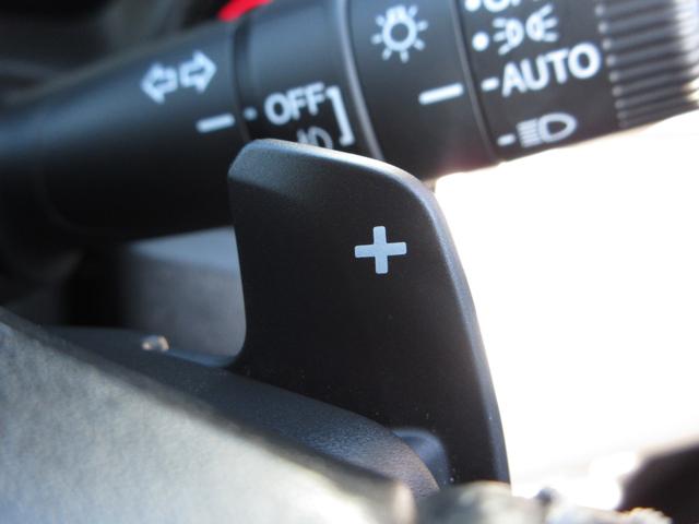 ＷＲ－Ｖ Ｚ＋　禁煙車ホンダセンシング純正９インチメモリーナビＢｌｕｅｔｏｏｔｈドラレコＥＴＣＲカメラワンオーナー　クリソナ　追突軽減ブレーキ　フルセグテレビ　サイドエアバッグ　ＵＳＢ　盗難防止システム　Ｂカメラ（14枚目）