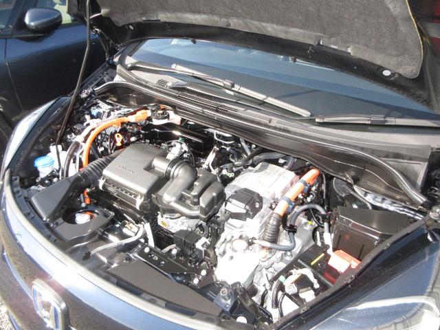 フィット e:HEVホーム 禁煙車ホンダセンシングホンダコネクトディスプレイBluetoothドラレコETCRカメラワンオーナー 前後誤発進抑制機能 クリソナ 助手席エアバッグ 運転席エアバッグ 1オナ アイドリングストップ(5枚目)