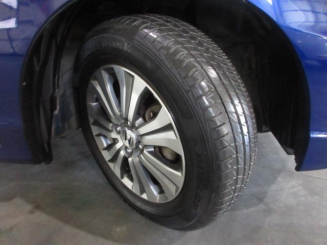 フリード ＧＨ　純正メモリーナビＥＴＣＲカメラワンオーナー　スマキー　１オーナー　リヤカメラ　ナビＴＶ　横滑り防止機能　禁煙　イモビライザー　メンテナンスノート　ＡＵＴＯエアコン　キーレス　Ｗエアバッグ　ＤＶＤ（20枚目）