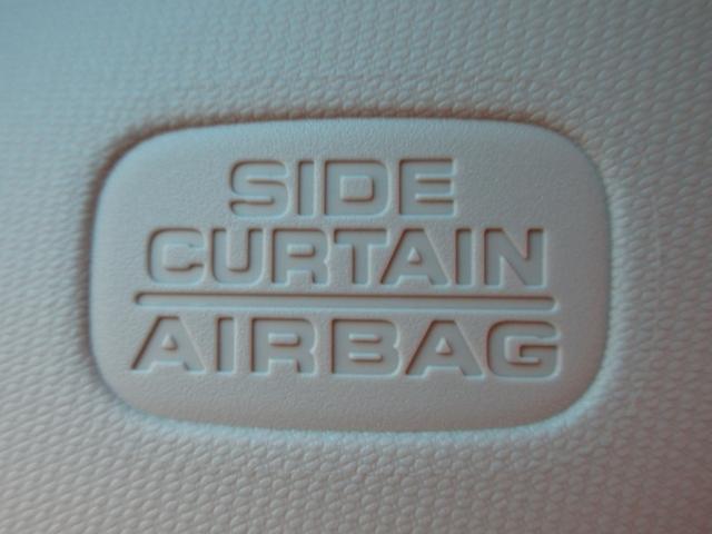 オデッセイ アブソルート・ホンダセンシング　純正９インチメモリーナビＢｌｕｅｔｏｏｔｈＥＴＣＲカメラワンオーナー　Ｂカメラ　ＬＥＤライト　オートクルーズコントロール　地デジ　電動シート　ＤＶＤ再生　スマートキー　４ＷＤ　アイドリングストップ（11枚目）