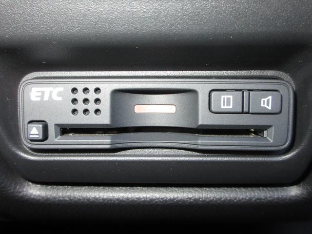 ステップワゴンスパーダ スパーダホンダセンシング 純正メモリーナビBluetoothETCRカメラワンオーナー 盗難防止 助手席エアバッグ ワンオーナ- Wパワスラ リアオートエアコン 地デジ サイドエアバッグ LEDライト 横滑り防止システム 禁煙(12枚目)