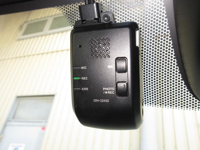 Ｎ－ＷＧＮカスタム Ｌ　ホンダセンシング純正９インチメモリーナビＢｌｕｅｔｏｏｔｈドラレコＥＴＣＲカメラワンオーナー　キーレス　カーテンエアバッグ　ＬＥＤヘッド　ＶＳＡ　ＥＴＣ車載器　フルセグ　コーナーセンサー　クルコン（6枚目）