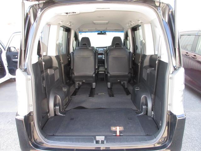 ステップワゴンスパーダ Zクールスピリット 禁煙 ワンオーナー 純正HDDナビ リアエンターテイメントシステム ETC ドラレコ Rカメラ パドルシフト ディスチャージヘッドライト コーナーリングライト コンフォートビューパッケージ クルコン(20枚目)