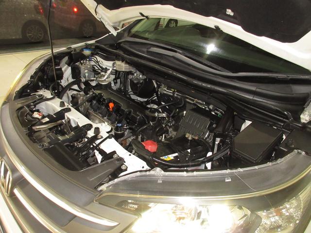 CR-V 20G 純正HDDナビETCRカメラワンオーナー アイドリングストップ リアカメラ Wエアバッグ ナビ&TV 記録簿 ワンセグTV 横滑防止装置 禁煙車 キーフリー 盗難防止装置 スマ-トキ- 1オーナー(3枚目)