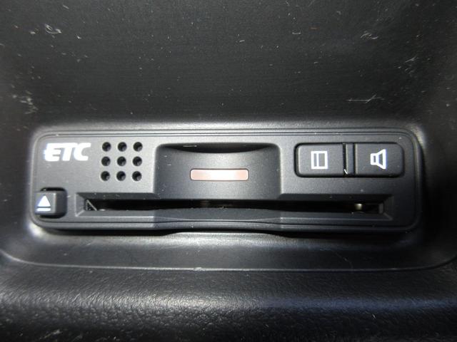 CR-V 20G 純正HDDナビETCRカメラワンオーナー アイドリングストップ リアカメラ Wエアバッグ ナビ&TV 記録簿 ワンセグTV 横滑防止装置 禁煙車 キーフリー 盗難防止装置 スマ-トキ- 1オーナー(10枚目)