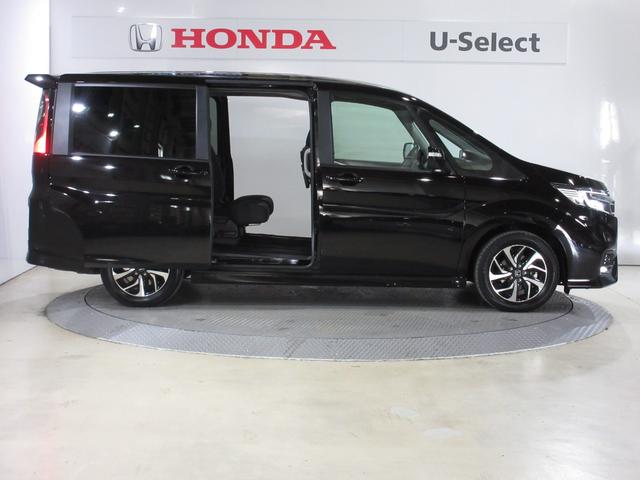 ステップワゴンスパーダ スパーダホンダセンシング　純正メモリーナビＢｌｕｅｔｏｏｔｈＥＴＣＲカメラワンオーナー　盗難防止　助手席エアバッグ　ワンオーナ－　Ｗパワスラ　記録簿有　地デジ　ＬＥＤライト　横滑り防止システム　オートエアコン　リアカメラ　禁煙（6枚目）