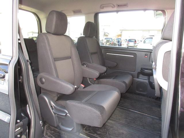 ステップワゴンスパーダ スパーダホンダセンシング　純正メモリーナビＢｌｕｅｔｏｏｔｈＥＴＣＲカメラワンオーナー　盗難防止　助手席エアバッグ　ワンオーナ－　Ｗパワスラ　記録簿有　地デジ　ＬＥＤライト　横滑り防止システム　オートエアコン　リアカメラ　禁煙（16枚目）