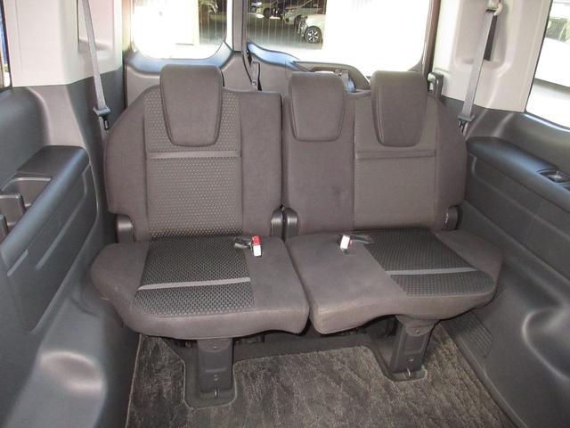 ステップワゴンスパーダ スパーダホンダセンシング　純正メモリーナビＢｌｕｅｔｏｏｔｈＥＴＣＲカメラワンオーナー　盗難防止　助手席エアバッグ　ワンオーナ－　Ｗパワスラ　記録簿有　地デジ　ＬＥＤライト　横滑り防止システム　オートエアコン　リアカメラ　禁煙（17枚目）