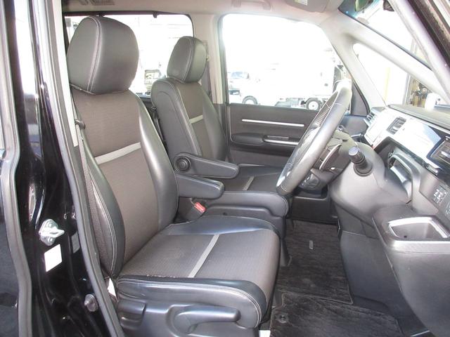 ステップワゴンスパーダ スパーダ・クールスピリットホンダセンシング ワンオーナー 点検パック当社実施済み ナビ ミュージックサーバー Bluetooth USB フルセグ リアカメラ ETC シートヒーター 両側電動ドア 純正前後ドラレコ 純正17インチアルミ(21枚目)