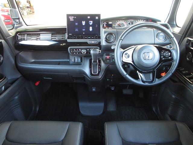 Ｎ－ＢＯＸカスタム ＥＸターボ　ホンダセンシング純正メモリーナビＢｌｕｅｔｏｏｔｈドラレコＥＴＣＲカメラ　パーキングセンサー　記録簿　地デジ　ドライブレコーダー　前席シートヒーター　バックガイドモニター　カーテンエアバック　ＬＥＤ（2枚目）