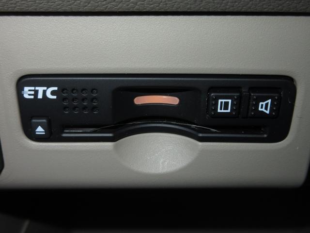 N-BOX GSSパッケージ 純正メモリーナビBluetoothETCRカメラワンオーナー W電動ドア Iストップ ブレーキサポート ダブルエアバック サイドカーテンエアバック イモビ 1オーナー車 1セグTV 前席シートヒーター(9枚目)