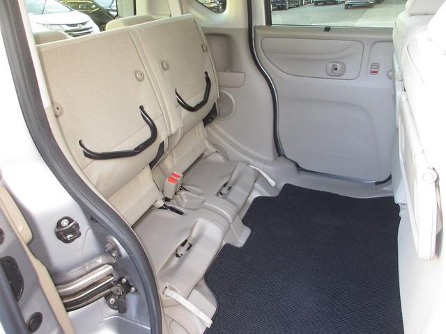 N-BOX GSSパッケージ 純正メモリーナビBluetoothETCRカメラワンオーナー W電動ドア Iストップ ブレーキサポート ダブルエアバック サイドカーテンエアバック イモビ 1オーナー車 1セグTV 前席シートヒーター(16枚目)