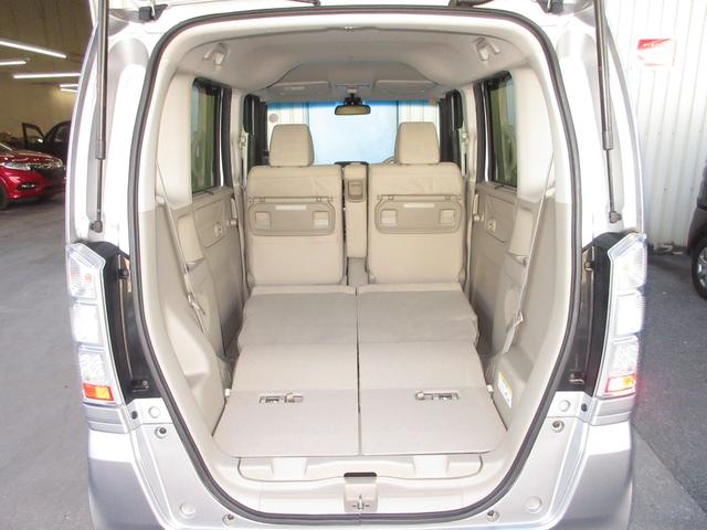 N-BOX GSSパッケージ 純正メモリーナビBluetoothETCRカメラワンオーナー W電動ドア Iストップ ブレーキサポート ダブルエアバック サイドカーテンエアバック イモビ 1オーナー車 1セグTV 前席シートヒーター(17枚目)