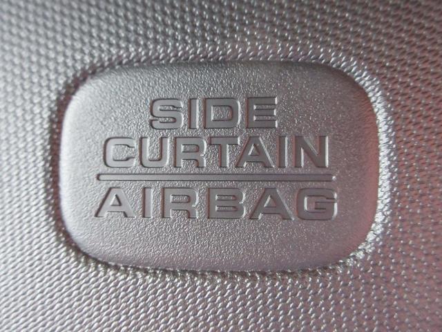 ステップワゴン ｅ：ＨＥＶスパーダ　ワンオーナー　禁煙車　純正１１．４インチナビ　フルセグ　Ｂｌｕｅｔｏｏｔｈ　ＵＳＢ　ミュージックサーバー　前後ドラレコ　ＥＴＣ２．０　バックカメラ　シートヒーター　両側電動スライドドア　ＬＥＤライト（16枚目）