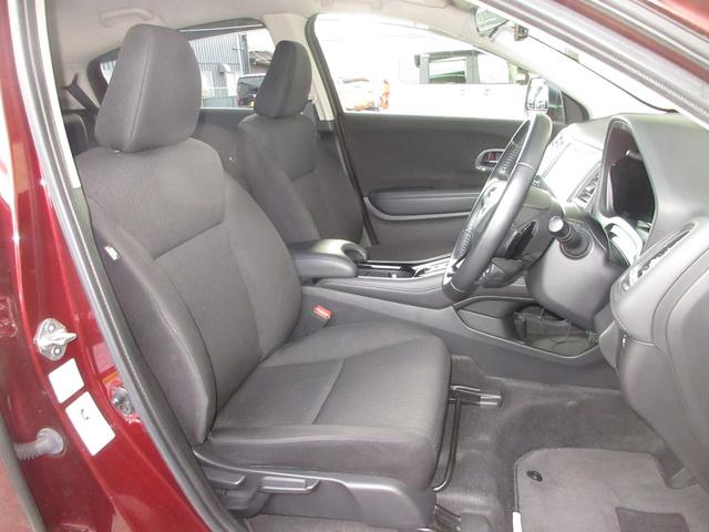 ヴェゼル ハイブリッドX ホンダセンシング純正メモリーナビBluetoothドラレコRカメラETC リヤカメラ ETC付き Aクルーズ セキュリティアラーム VSA 整備記録簿 ナビTV スマートキ USB接続 DVD再生機能(15枚目)