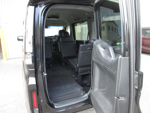 ステップワゴンスパーダ スパーダハイブリッドG・EXホンダセンシング ホンダセンシング純正10インチメモリーナビBluetoothETCRカメラワンオーナー フルオートエアコン キーフリー 1オーナ Sヒーター 横滑防止 WAC セキュリティアラーム DVD再生可 禁煙(8枚目)