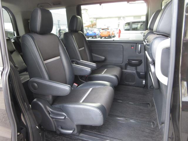 ステップワゴンスパーダ スパーダハイブリッドG・EXホンダセンシング ホンダセンシング純正10インチメモリーナビBluetoothETCRカメラワンオーナー フルオートエアコン キーフリー 1オーナ Sヒーター 横滑防止 WAC セキュリティアラーム DVD再生可 禁煙(16枚目)