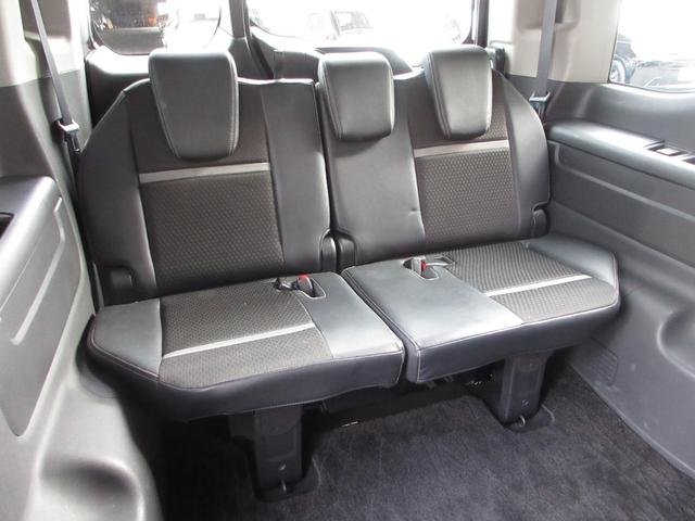 ステップワゴンスパーダ スパーダハイブリッドG・EXホンダセンシング ホンダセンシング純正10インチメモリーナビBluetoothETCRカメラワンオーナー フルオートエアコン キーフリー 1オーナ Sヒーター 横滑防止 WAC セキュリティアラーム DVD再生可 禁煙(17枚目)