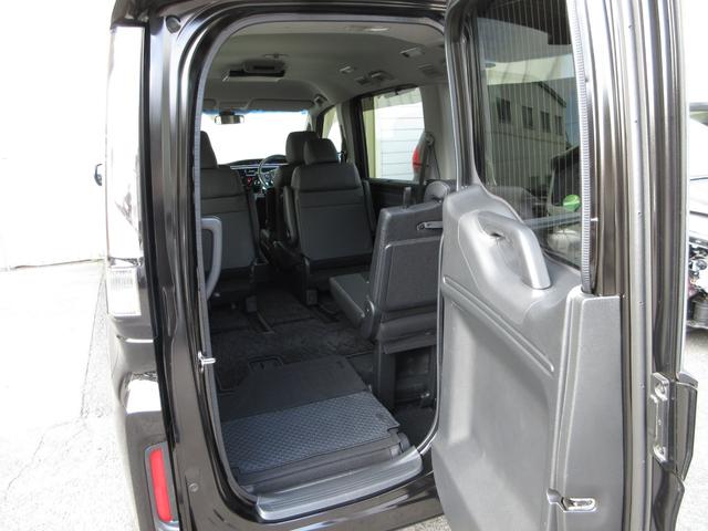 ステップワゴンスパーダ スパーダハイブリッドＧ・ＥＸホンダセンシング　禁煙車●サイドエアーバック●シートヒーター●ＬＥＤライト●スマートキー●アルミ●メモリーナビ●リヤカメラ●フルセグ●ＣＤ●ＤＶＤ●ＢＴ●Ｍサーバー●ＥＴＣ●当社点検実施車　ｂｌｕｅｔｏｏｔｈ　横滑防止（12枚目）