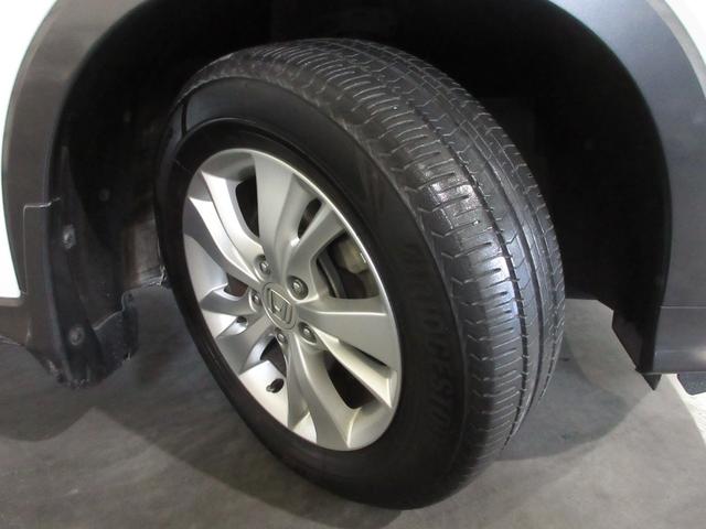 ヴェゼル ハイブリッドＸ　・ホワイトオーキッドパール　・平成２６年３月登録　・走行６万８千キロ　・車検…令和９年３月　・ワンオーナー　・純正ナビ　・リアカメラ　・ＥＴＣ　・あんしんパッケージ　・Ｂｌｕｅｔｏｏｔｈ　ＡＵＤＩＯ（22枚目）