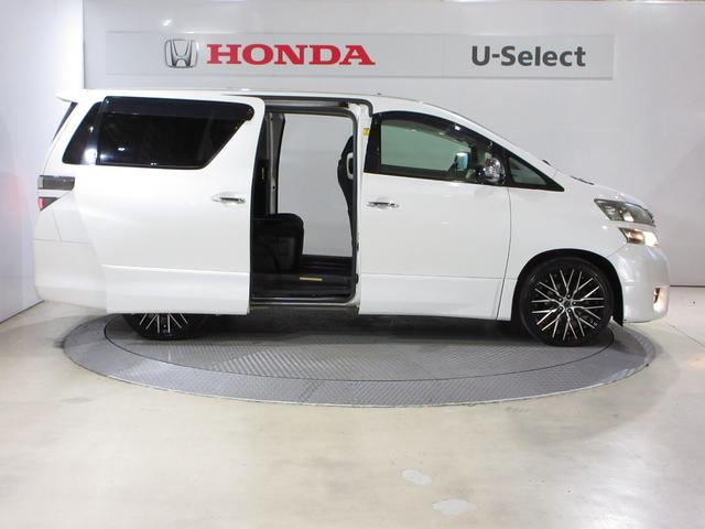 ヴェルファイア ３．５ＺプラチナセレクションＩＩタイプゴールド　１年保証（距離無制限）　禁煙　アルパイン１０インチメモリーナビ　Ｂｌｕｅｔｏｏｔｈ　前後ドラレコ　障害物センサー　サンルーフ　ＥＴＣ　点検記録簿　ＣＤ　ＤＶＤ　１９インチ社外アルミホイール　オットマン（6枚目）