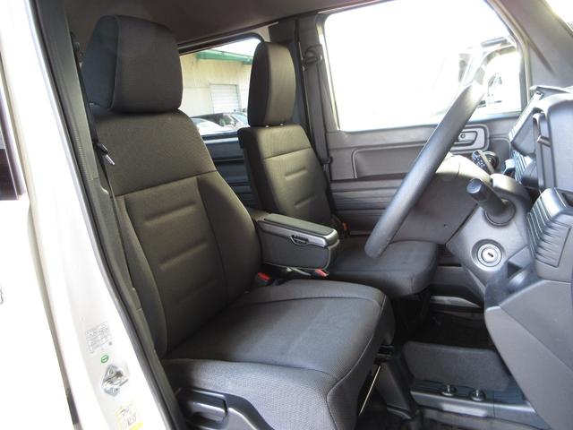 Ｎ－ＶＡＮ Ｌ・ホンダセンシング　１年保証（距離無制限）　ワンオーナー　純正メモリーナビ　Ｂｌｕｅｔｏｏｔｈ　ＥＴＣ２．０　オートエアコン　純正ルーフキャリア　純正ルーフコンソール　ＣＤ　ＤＶＤ　フルセグ　ＵＳＢポート　フォグライト（9枚目）