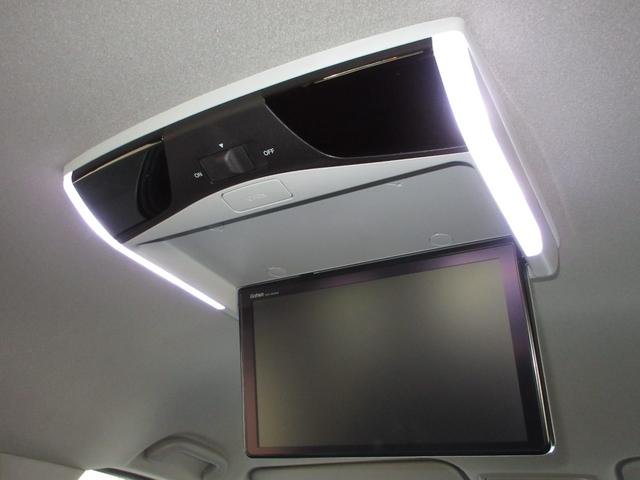 ステップワゴンスパーダ スパーダホンダセンシング　ワンオーナー　禁煙　２年保証　車検整備付　１０インチメモリーナビ　後席モニター　フルセグＴＶ　ＣＤ＆ＤＶＤ再生　ＢＴオーディオ接続　ＥＴＣ２．０　リアカメラ　リモコンエンジンスターター　スマートキー（11枚目）