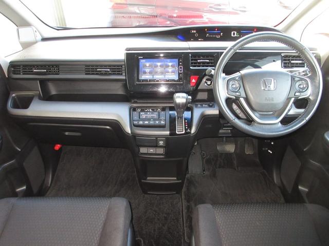 ステップワゴンスパーダ スパーダホンダセンシング　・オブシダンブルーパール　・２列目ベンチシート（８人乗りシート）・ワンオーナー　・禁煙　・令和３年６月登録　・走行３万９千キロ　・純正ナビ　・リアカメラ　・ＥＴＣ　・ホンダセンシング　・前後ドラレコ（2枚目）