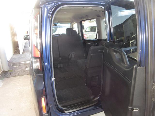 ステップワゴンスパーダ スパーダホンダセンシング　・オブシダンブルーパール　・２列目ベンチシート（８人乗りシート）・ワンオーナー　・禁煙　・令和３年６月登録　・走行３万９千キロ　・純正ナビ　・リアカメラ　・ＥＴＣ　・ホンダセンシング　・前後ドラレコ（10枚目）