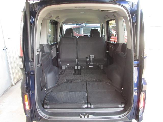 ステップワゴンスパーダ スパーダホンダセンシング　・オブシダンブルーパール　・２列目ベンチシート（８人乗りシート）・ワンオーナー　・禁煙　・令和３年６月登録　・走行３万９千キロ　・純正ナビ　・リアカメラ　・ＥＴＣ　・ホンダセンシング　・前後ドラレコ（19枚目）