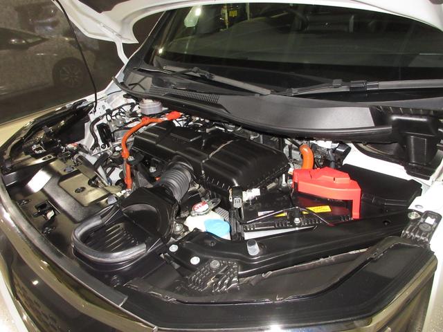 ステップワゴン ｅ：ＨＥＶスパーダ　ホンダセンシング純正９インチメモリーナビＢｌｕｅｔｏｏｔｈＥＴＣＲカメラワンオーナー　１オーナー　デュアルエアコン　フルオートエアコン　ＥＳＣ　シートヒータ　オートライト　キーフリー　イモビ　ＡＢＳ（7枚目）