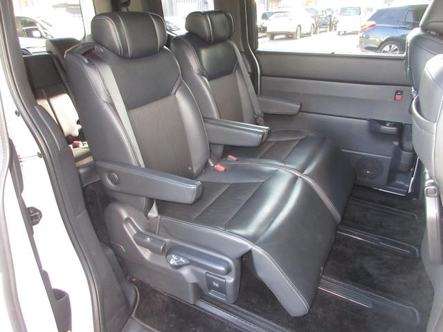 ステップワゴン ｅ：ＨＥＶスパーダ　ホンダセンシング純正９インチメモリーナビＢｌｕｅｔｏｏｔｈＥＴＣＲカメラワンオーナー　１オーナー　デュアルエアコン　フルオートエアコン　ＥＳＣ　シートヒータ　オートライト　キーフリー　イモビ　ＡＢＳ（16枚目）