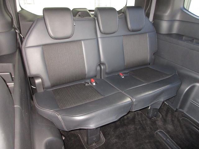 ステップワゴン ｅ：ＨＥＶスパーダ　ホンダセンシング純正９インチメモリーナビＢｌｕｅｔｏｏｔｈＥＴＣＲカメラワンオーナー　１オーナー　デュアルエアコン　フルオートエアコン　ＥＳＣ　シートヒータ　オートライト　キーフリー　イモビ　ＡＢＳ（17枚目）