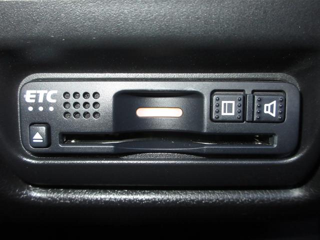 ステップワゴンスパーダ スパーダハイブリッド G・EX ホンダセンシング 禁煙車 ワンオーナー 点検パック当社実施済み ナビ Bluetooth フルセグ リアカメラ ETC サイドカーテンエアバッグ シートヒーター 両側電動ドア LED 純正16インチアルミホイール(12枚目)